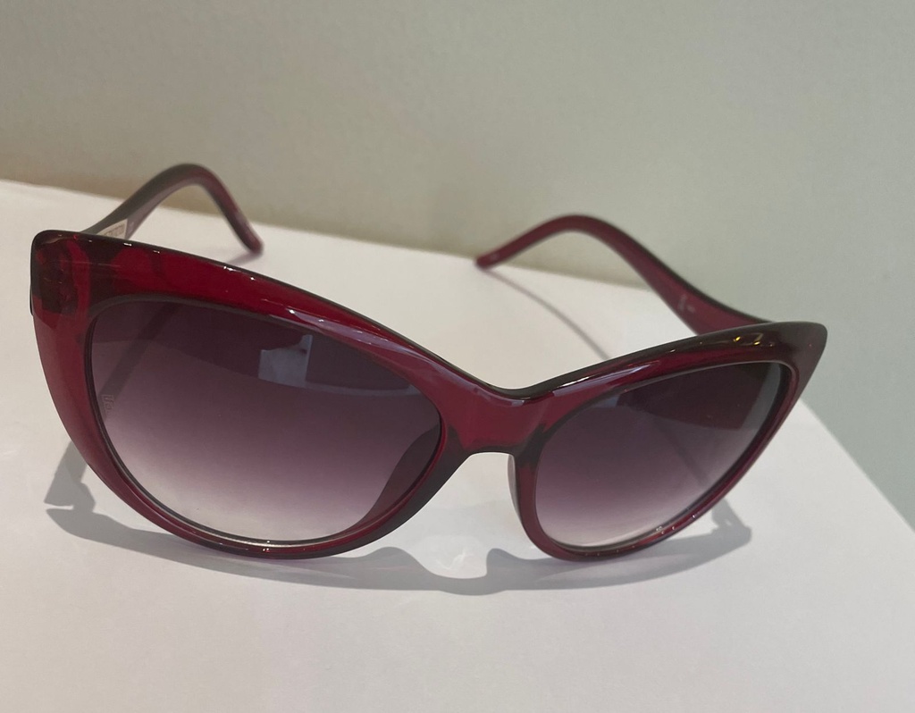 Cat Eye Woman Sunglasses Color Red