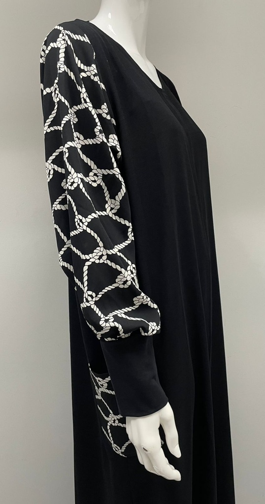 Chic Abaya With Both Side Pocket 
