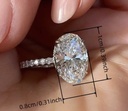 Exquisite oval shaped sliver plated zircon ring 