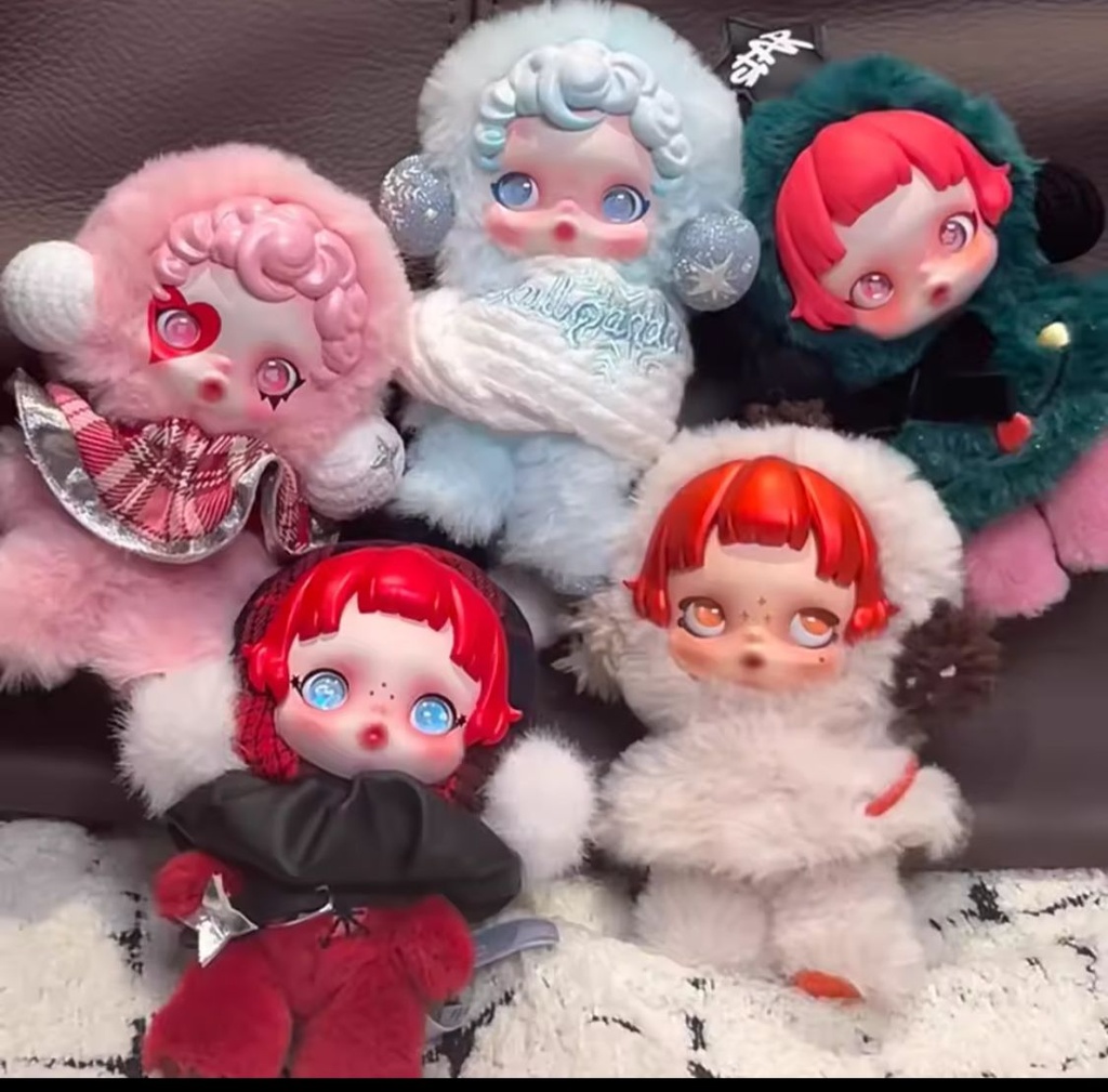 SKULLPANDA WINTER LABUBU
