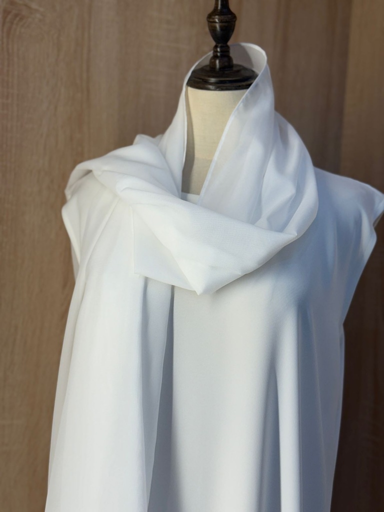 White lace abaya