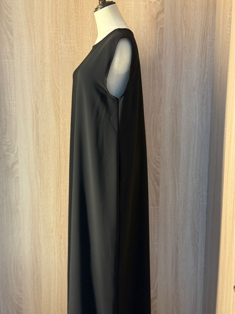 Black lace abaya