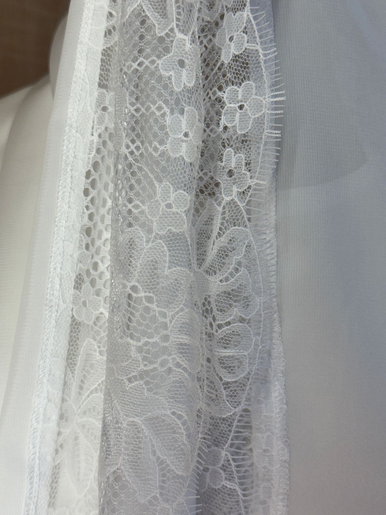 White Lace Abaya