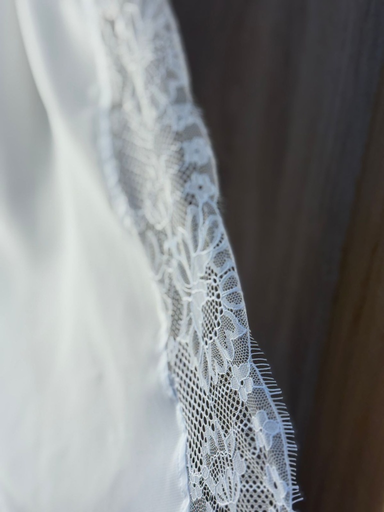 White Lace Abaya