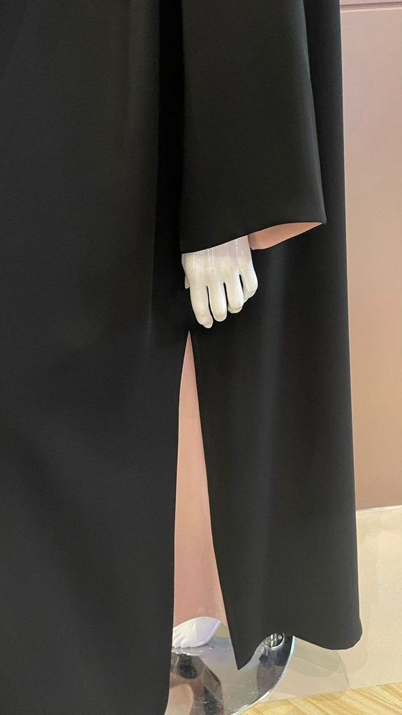 exquisitely crafted Black Embroidered abaya set 
