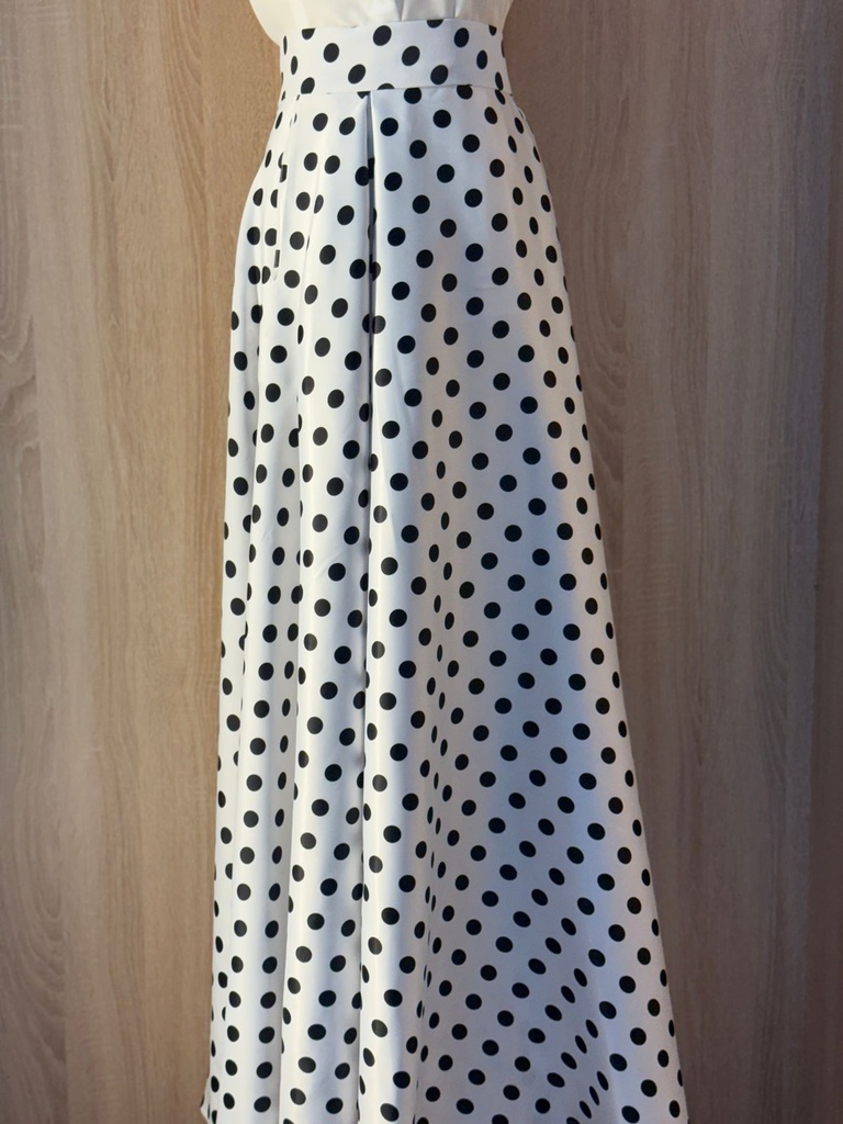 Classic white shirt and a black Small polka dot skirt & abaya set  
