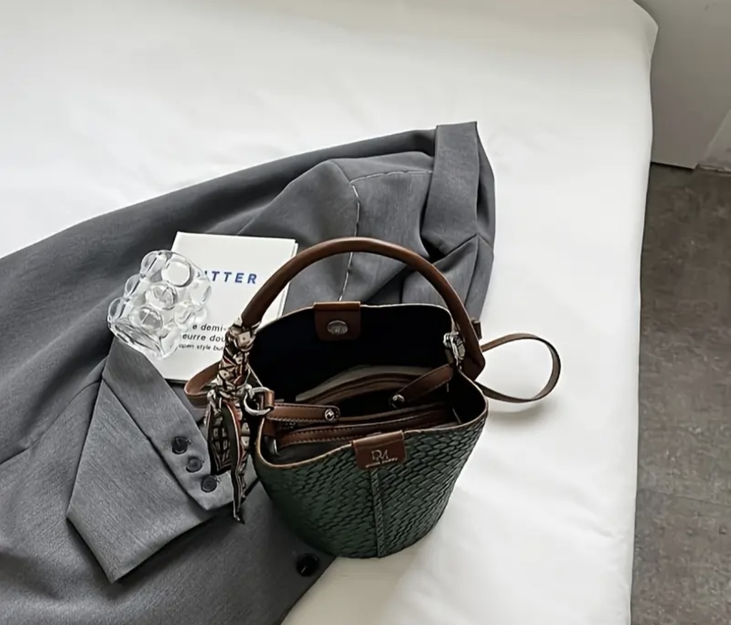 Retro Green Crossbody Bag  