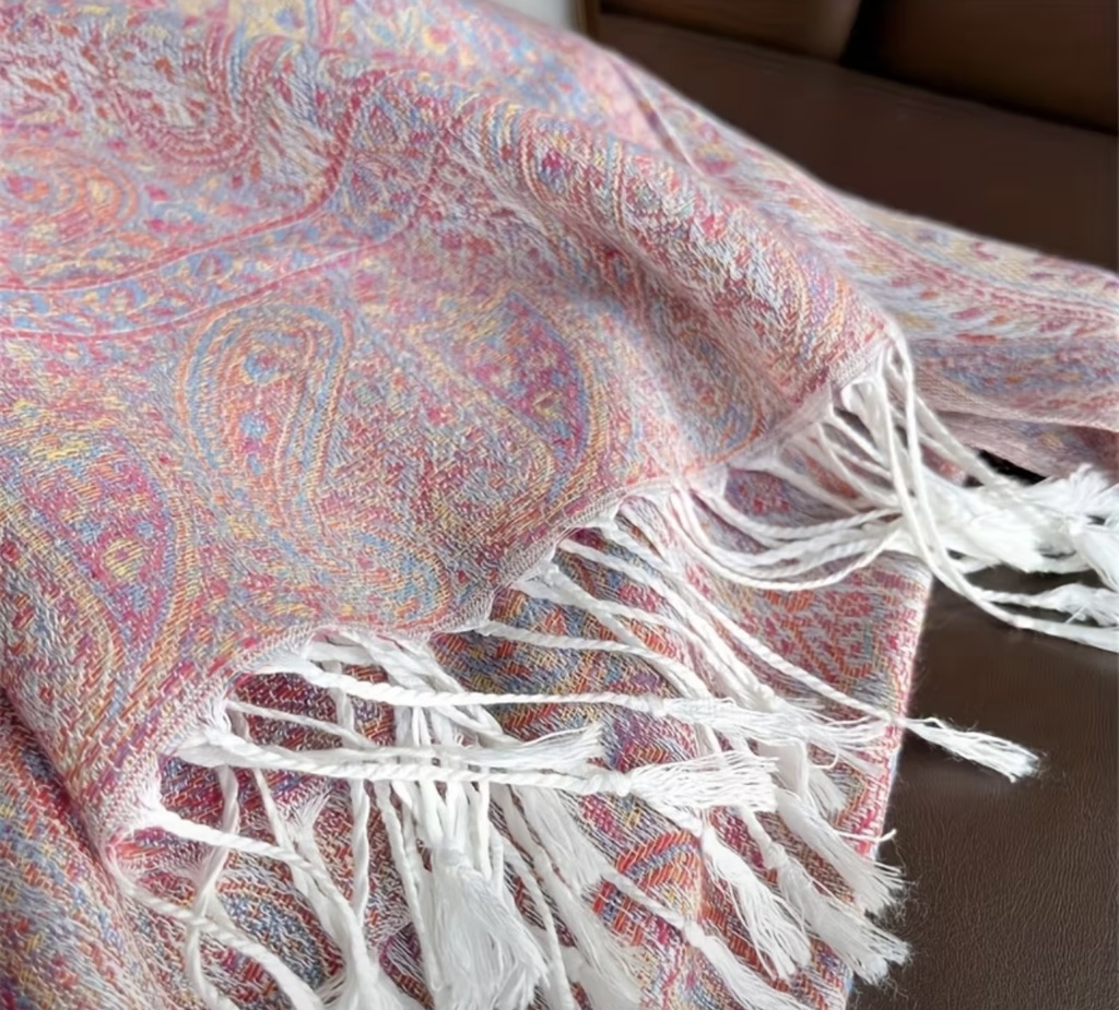 Delicate Pink cashew design shawl 
