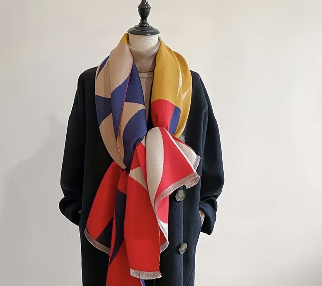 Arc petals print shawl