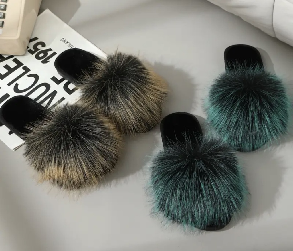 Fluffy faux fur Slippers 