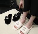 Rhinestones crown fluffy Slippers 