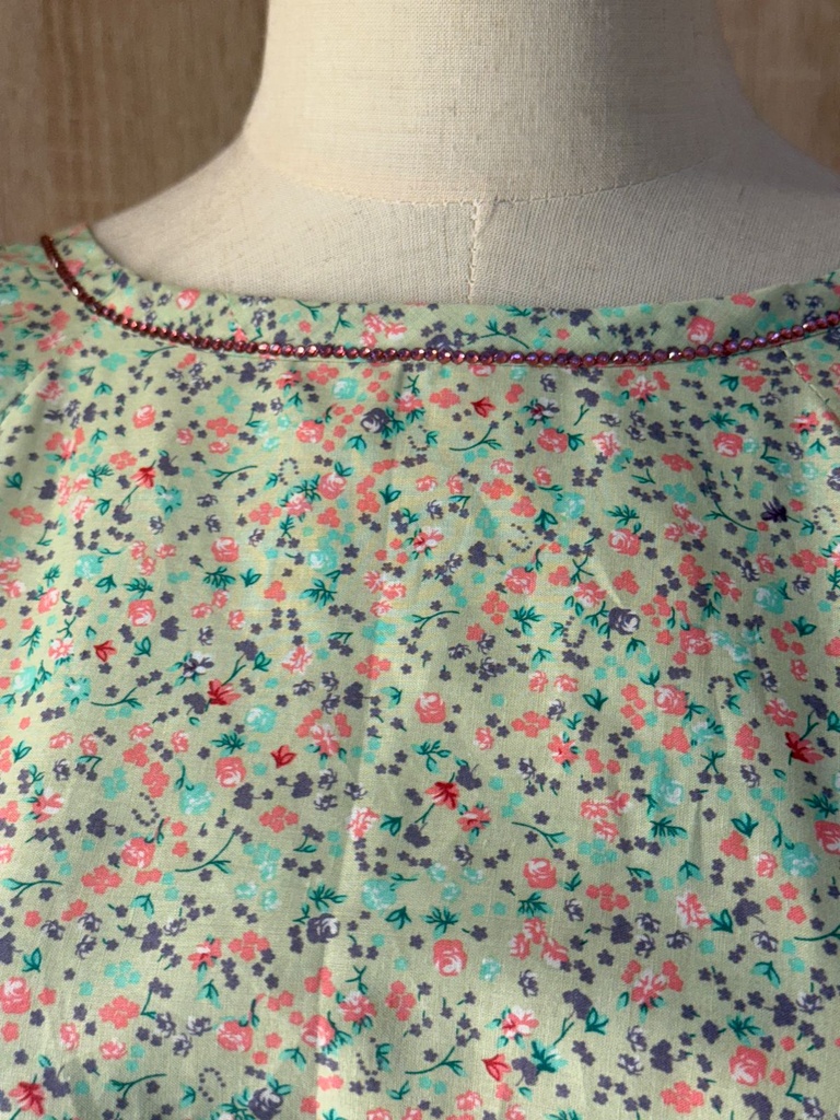 Fine print pink patient gown