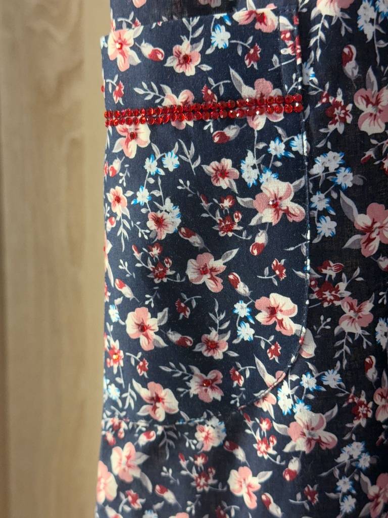  Red with fine print blue patient gown  