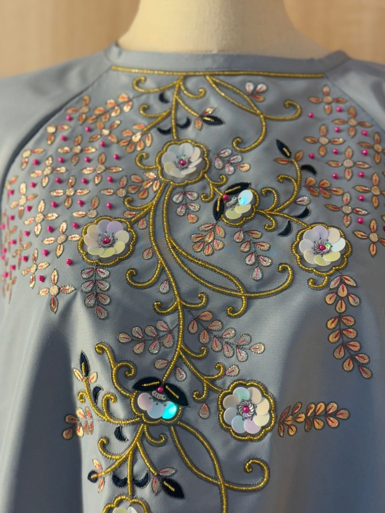 EMBROIDERED FLORAL Patient Gown