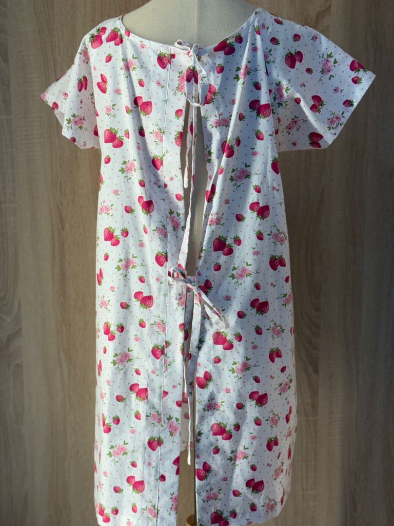 STRAWBERRY Patient Gown