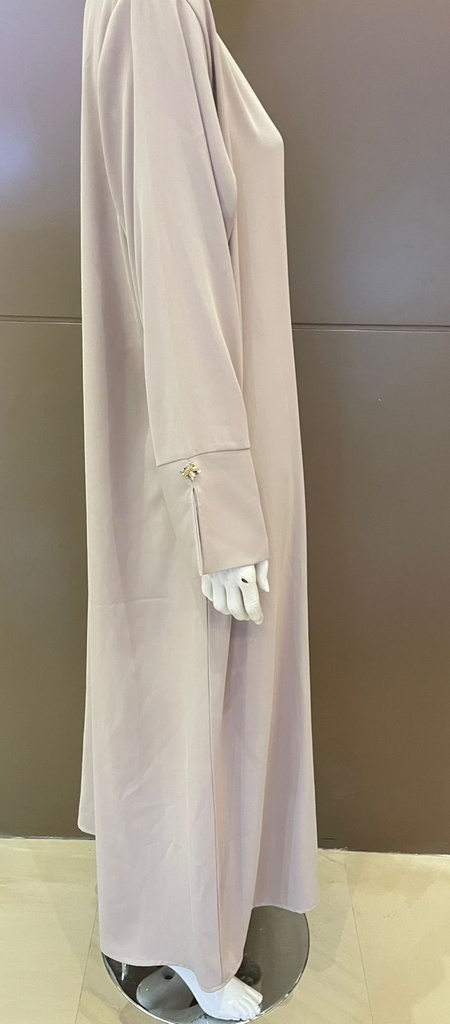 Elegant Wave-Line Abaya