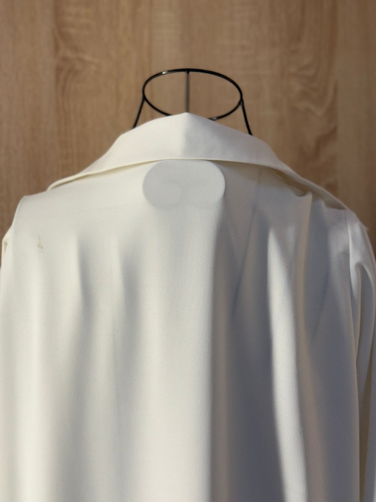 Stylish and Graceful Abaya