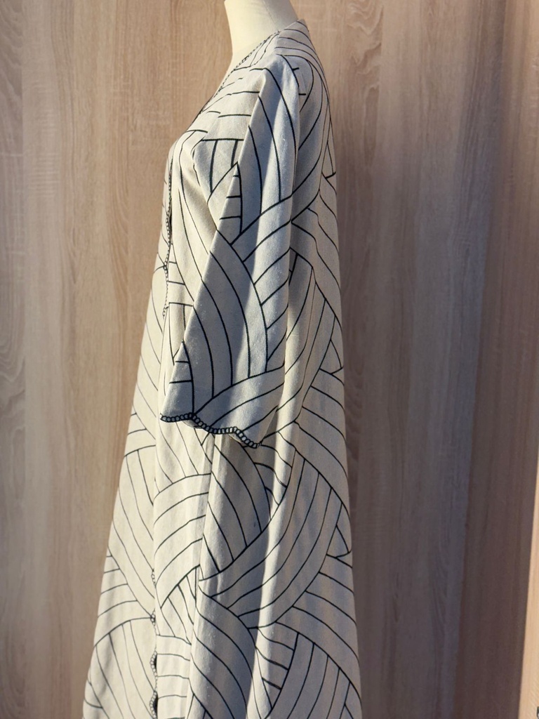 Leaf-line Open Abaya