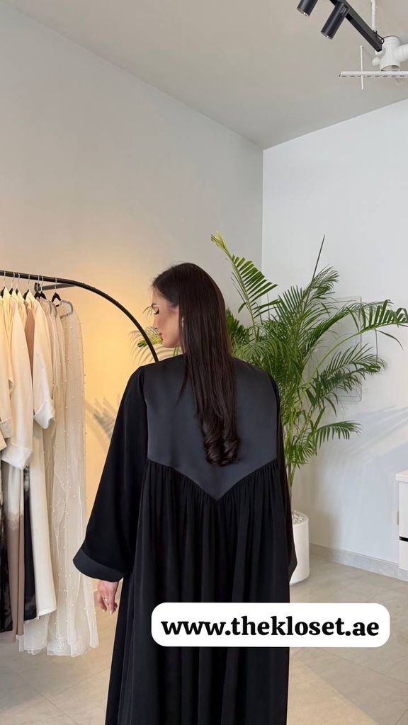 Black Two-Texture Yoke Abaya