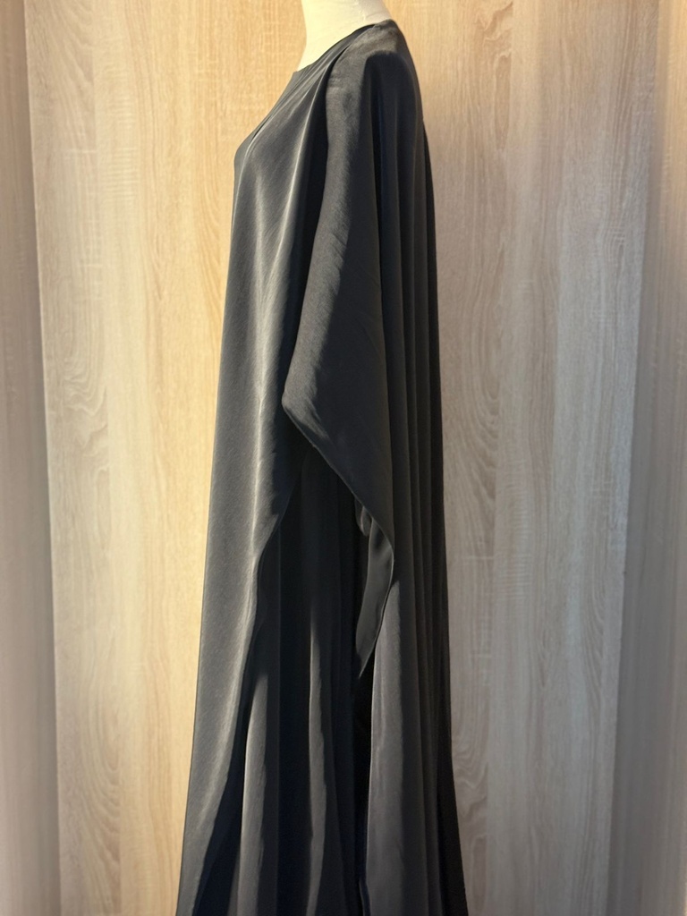 Black Abaya With Long Sleeves Inner 