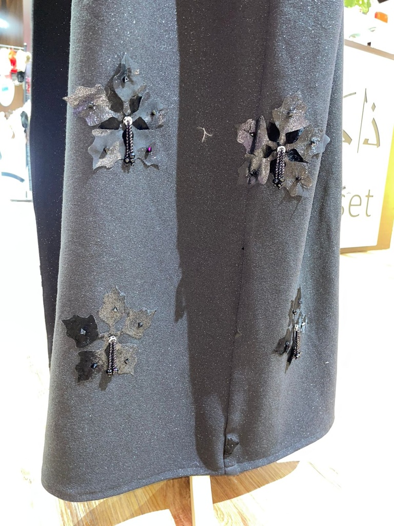 Chic Black Hand Made  Abaya With Flower Design