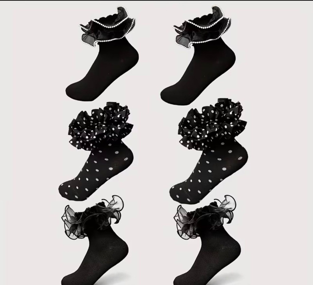 Cute Lace Trim Low-Cut Ankle Socks