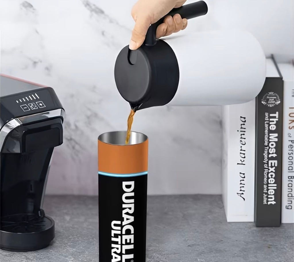 Premium Double-Wall Insulate Tumbler With Secure Lid and Reusable Straw