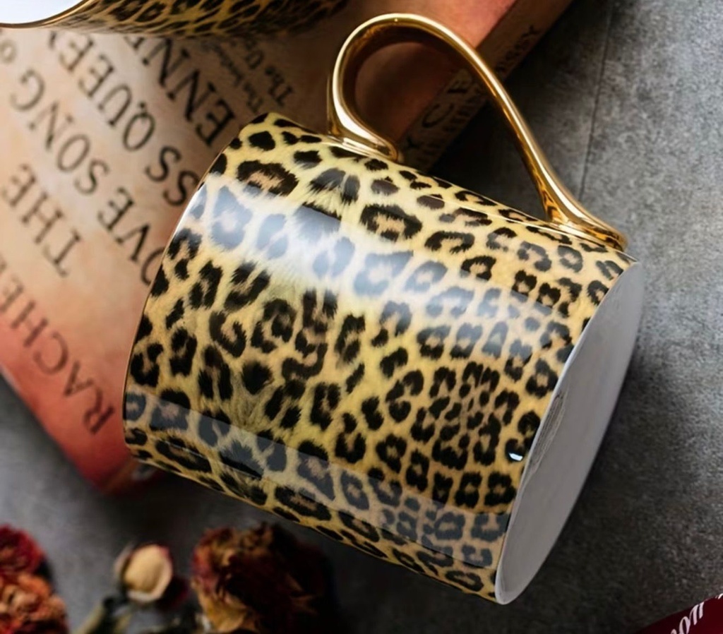 Leopard Patterned Cup 
