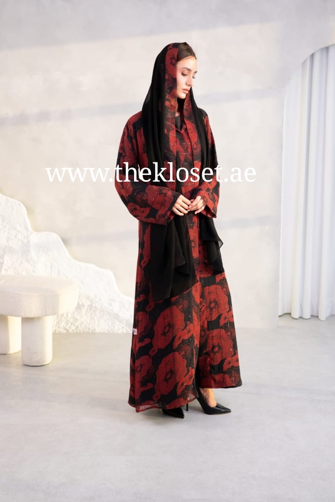 Abaya with shaila