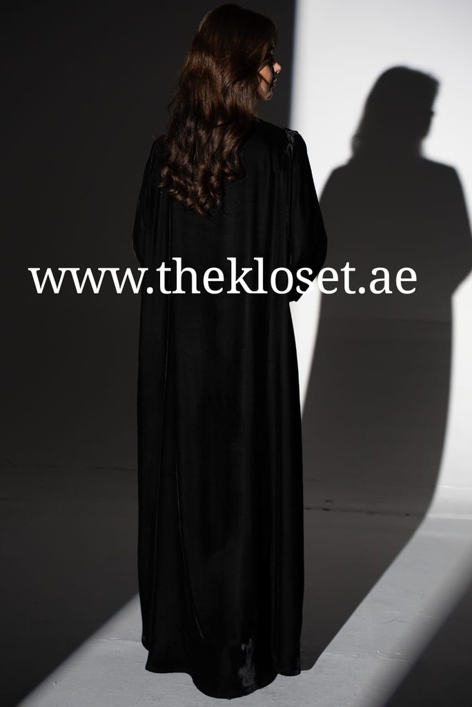 Luxury Black Velvet Abaya with Lace Trim