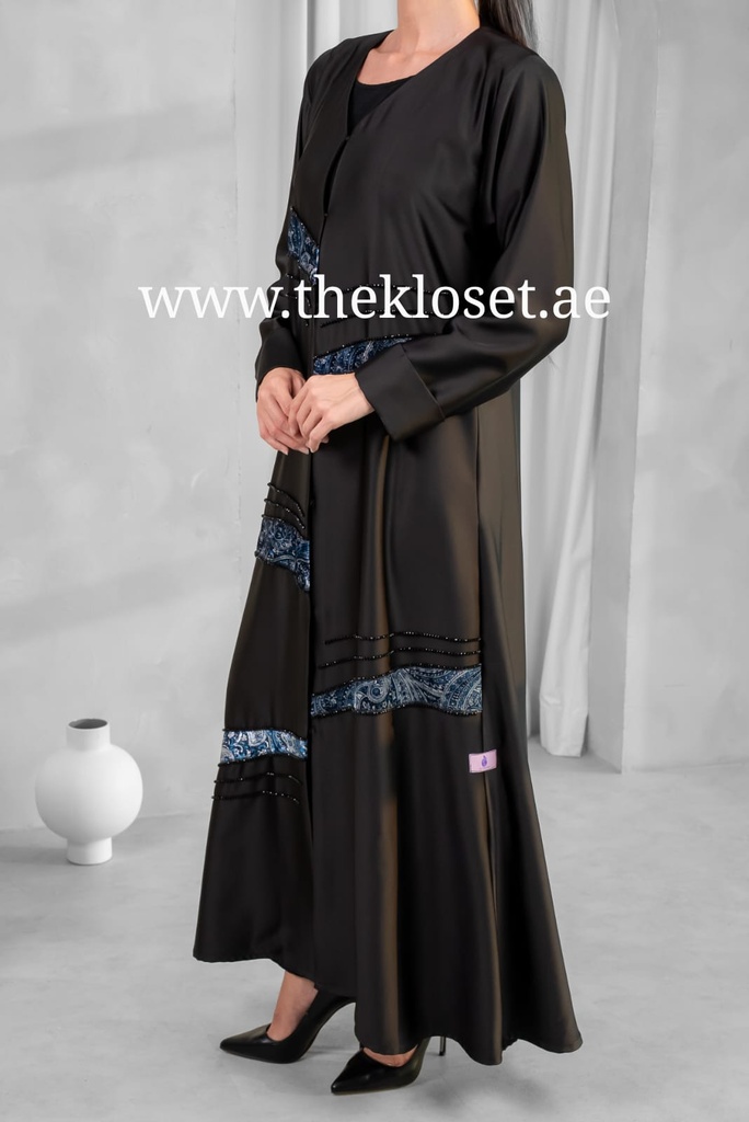 Cashew Velvet & stones strips black Abaya 