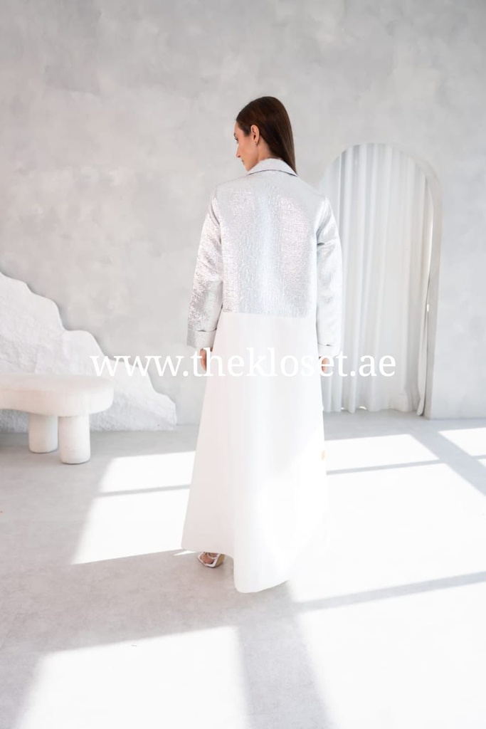 Elegant In Silver And White Abaya