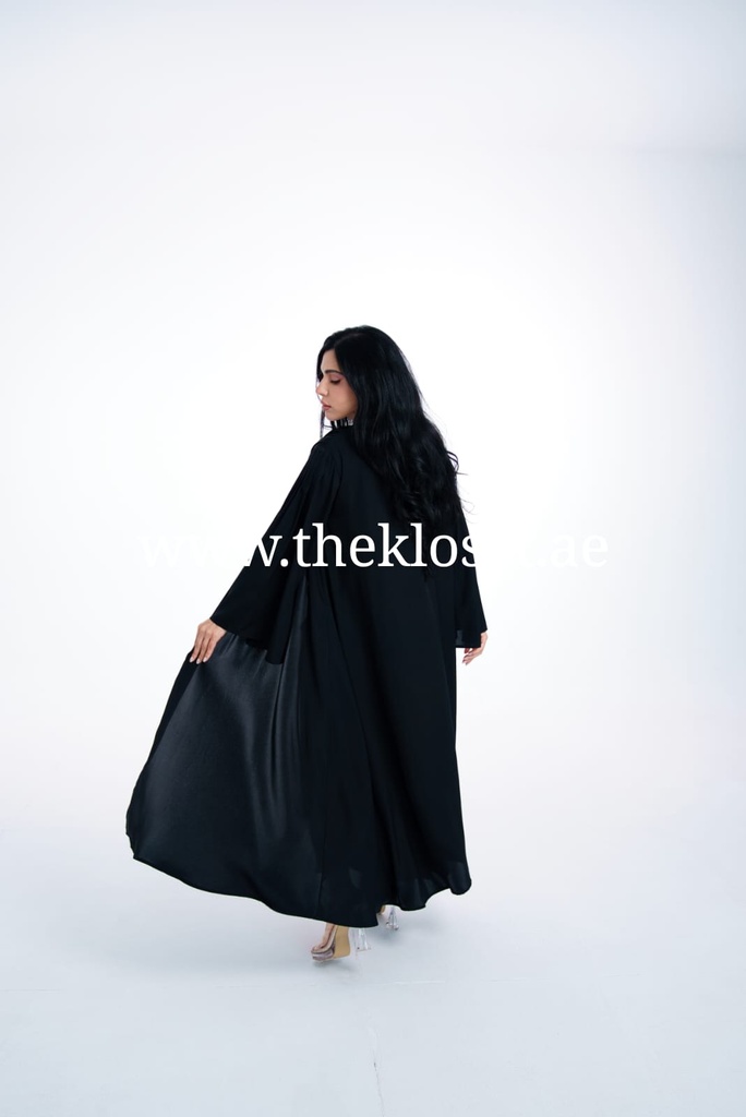 Creased Soft Plain black Abaya