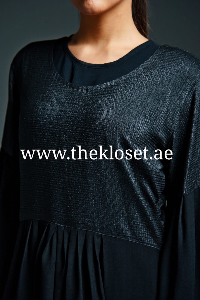 Two fabrics Plain closed black Abaya
