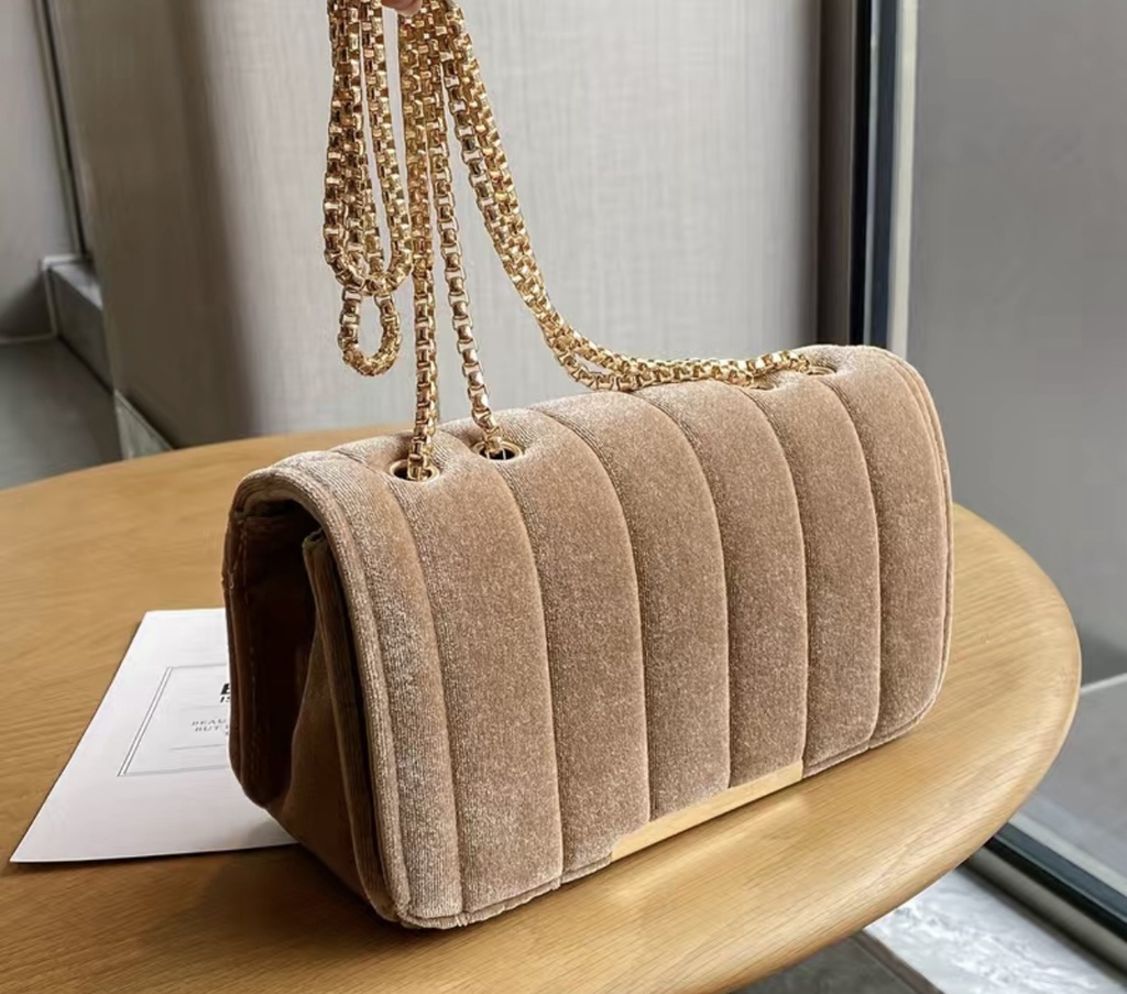 Vintage Velvet Square Shoulder Bag