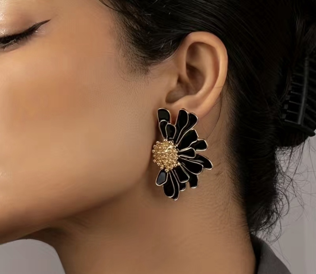 Petals &amp; Buds Exquisite Earrings