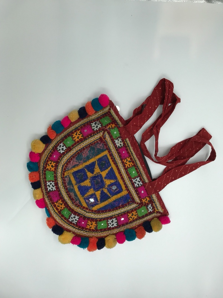 Vintage embroidery Bag