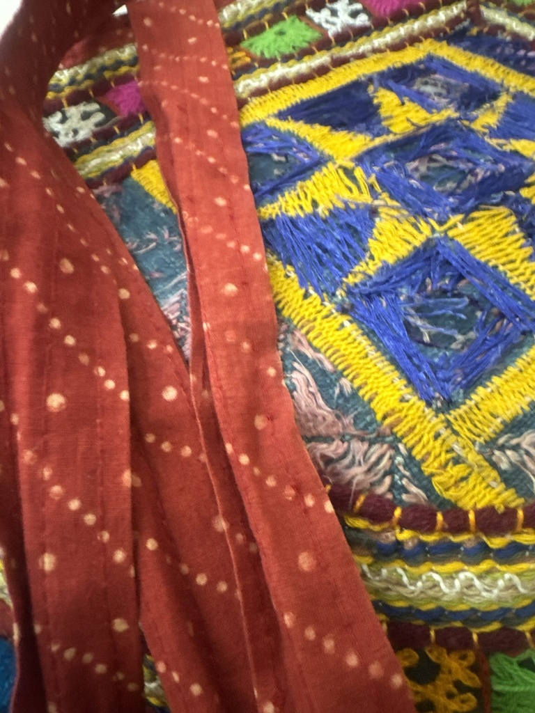Vintage embroidery Bag