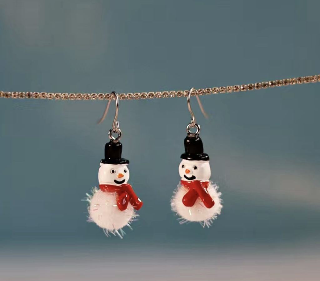 Resin & Popo Ball Snowman Earrings