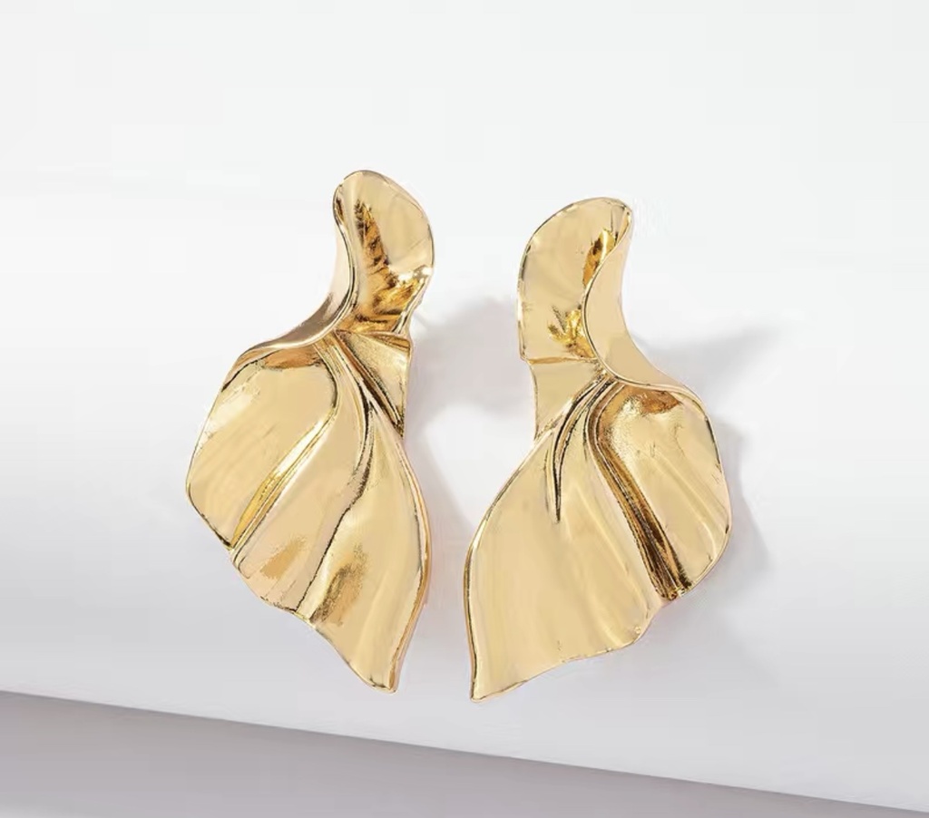 Dress Stud Earrings