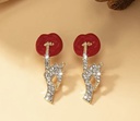 Lips studded earrings