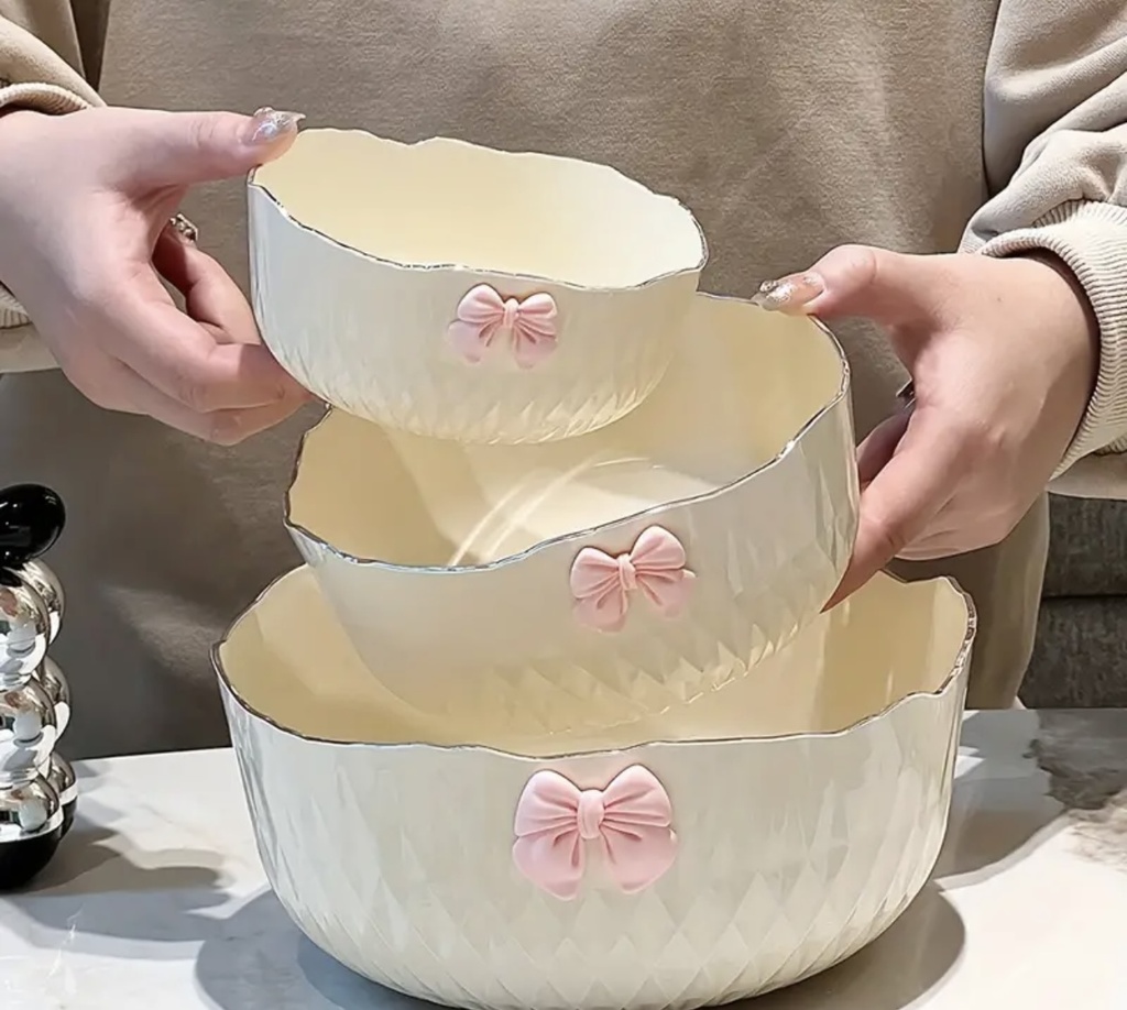 Pink Bow Bowls Set