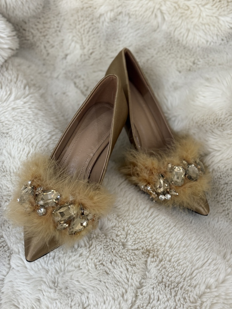 Golden feathers & stones Heels
