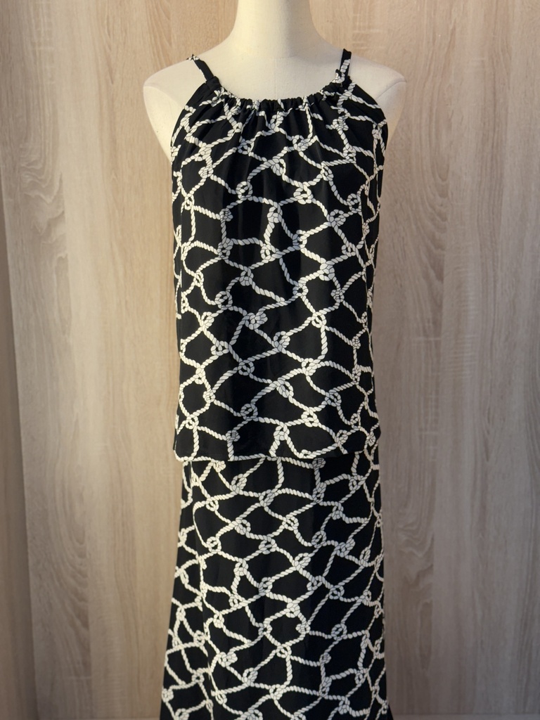 Black & white knot sleeveless top & skirt