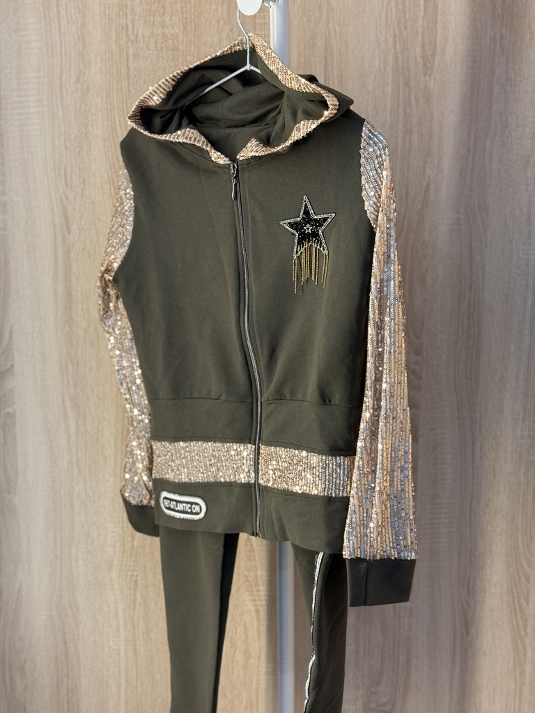 Shooting star sweatsuit