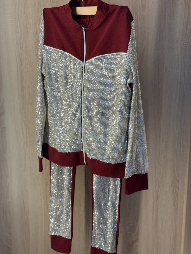 Sequins sweatsuit