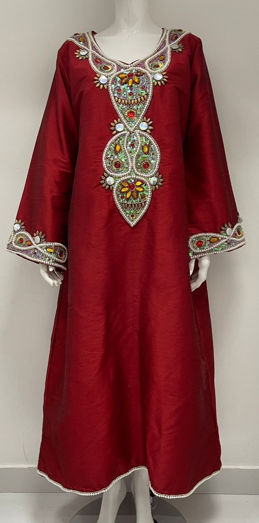 Elegant Red Long Dress Embroidered With Beads