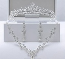 Bridal delicate crystal tiara and jewelary set 