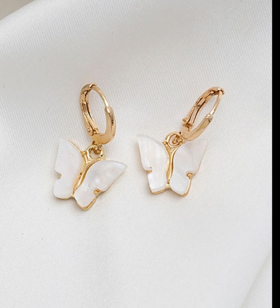 Elegant Butterfly Shaped Dangle Earrings 