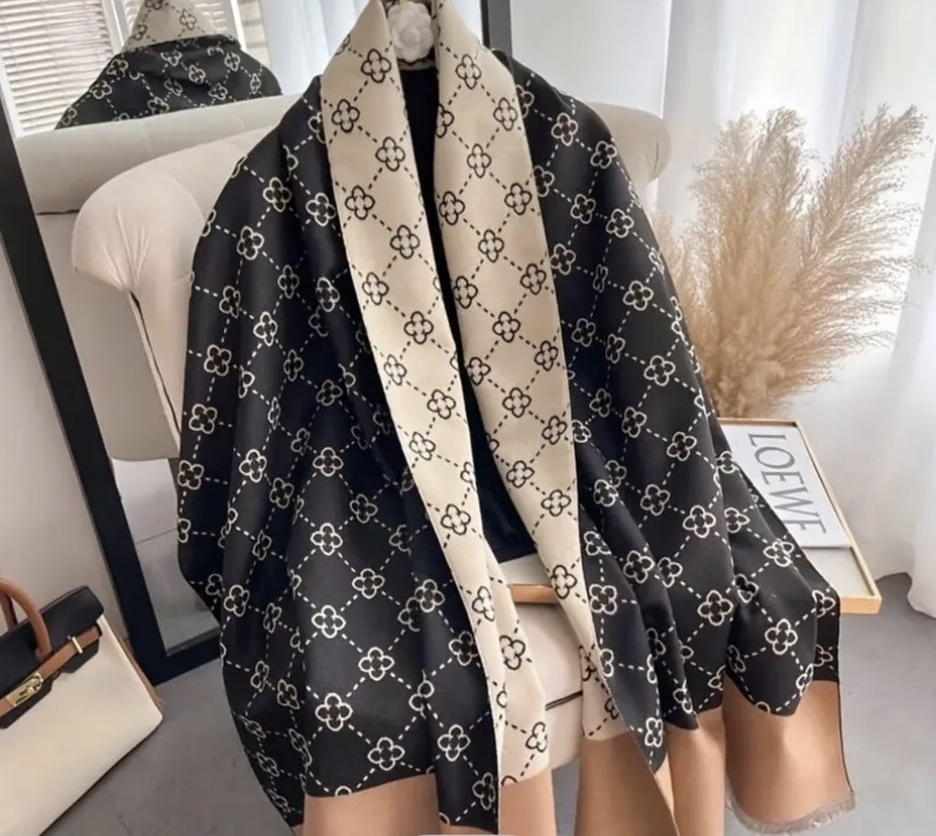 Flower print cashmere shawl 